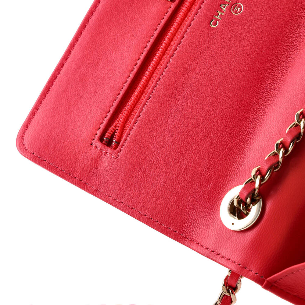 Chanel Trendy CC Wallet on Chain Quilted Lambskin - Picture 8 of 8